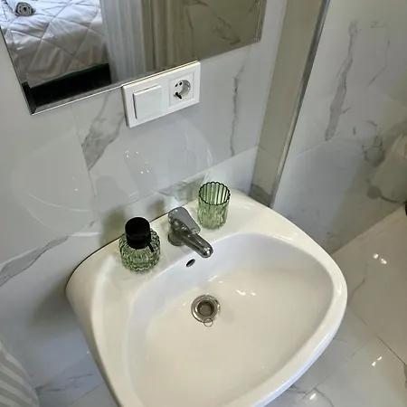 Dolce Apartment *